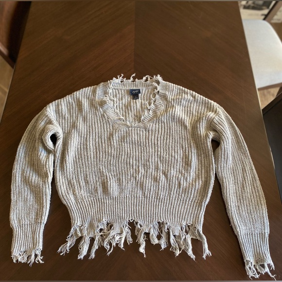 Grey sweater - Picture 3 of 3